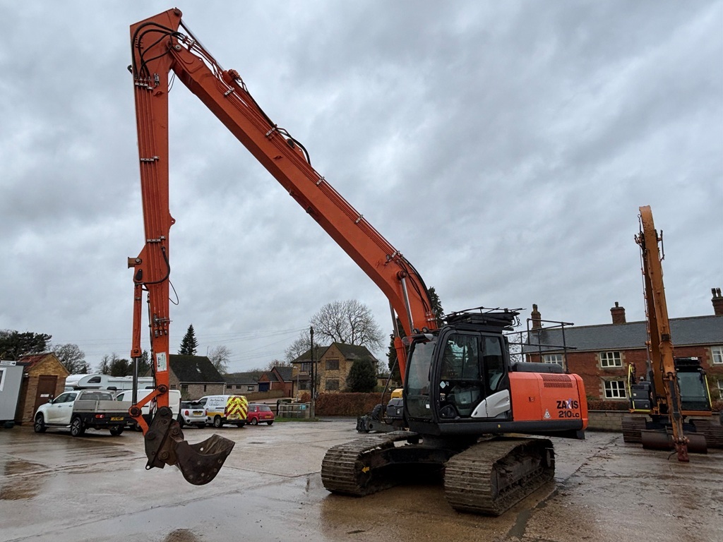 HITACHI ZX210 LONG REACH | Nelson Green